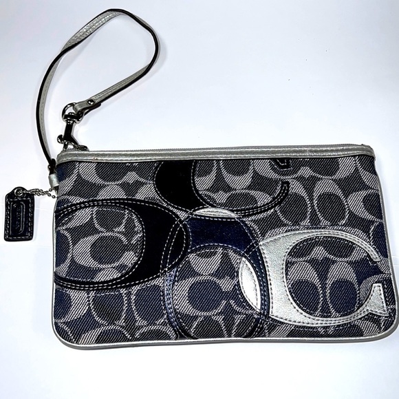 Coach Denim Canvas Large Zip Pouch Clutch Wristlet - Picture 1 of 7